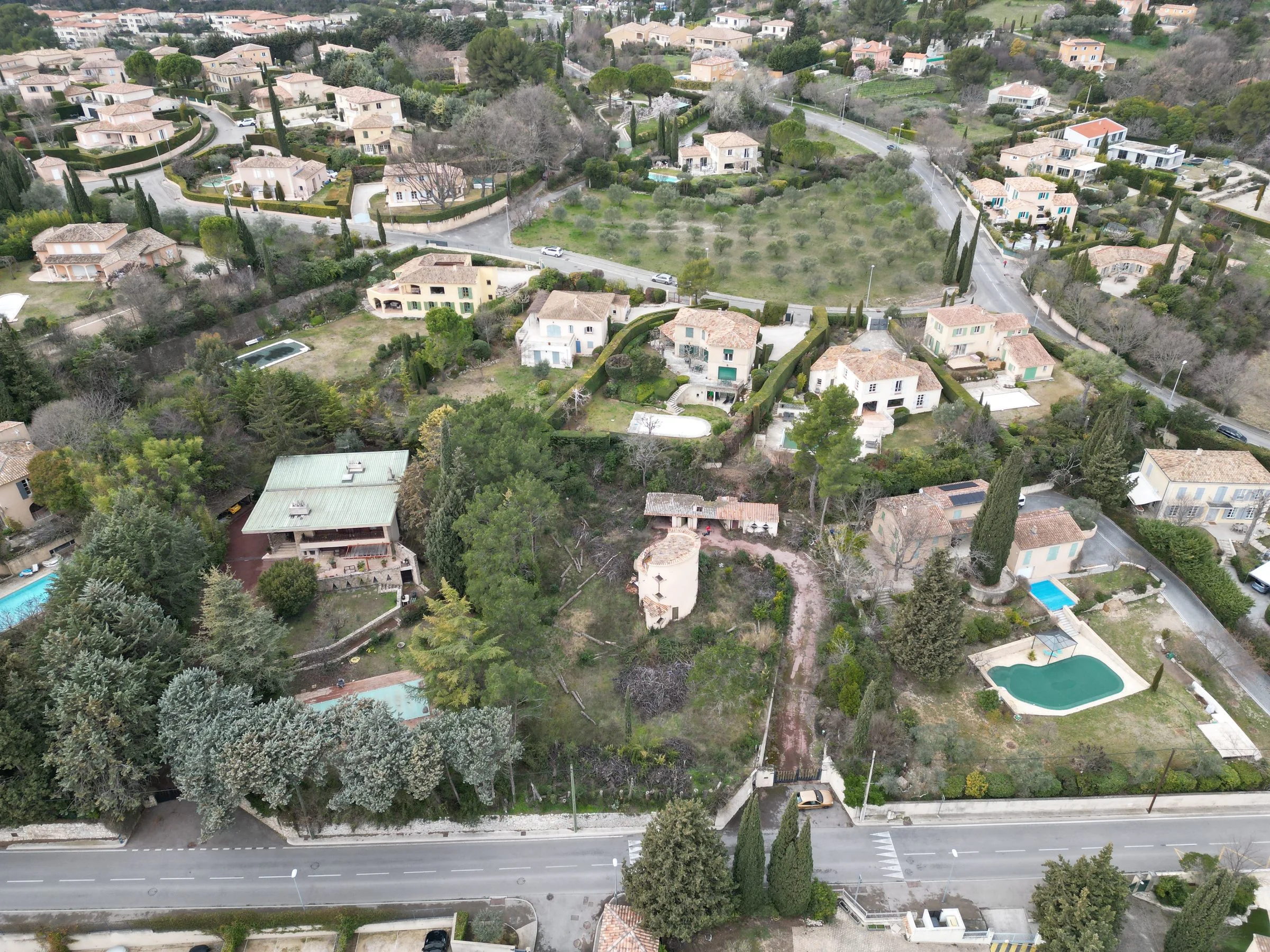 Vue drone Est façade